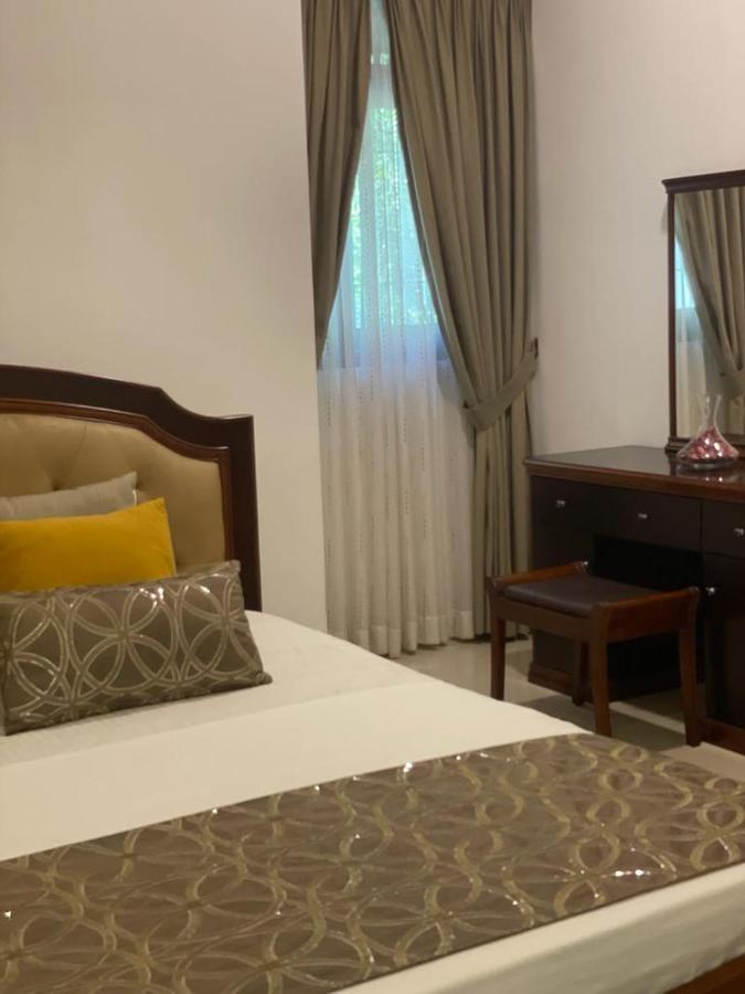 Villa Crystals Malabe Εξωτερικό φωτογραφία
