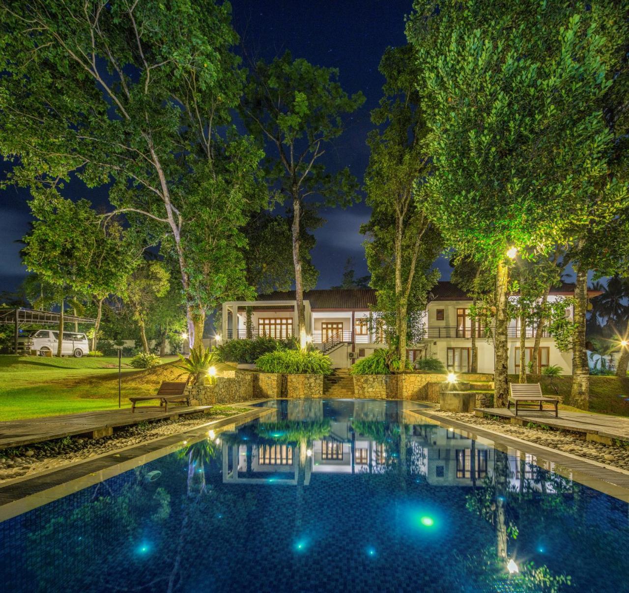 Villa Crystals Malabe Εξωτερικό φωτογραφία